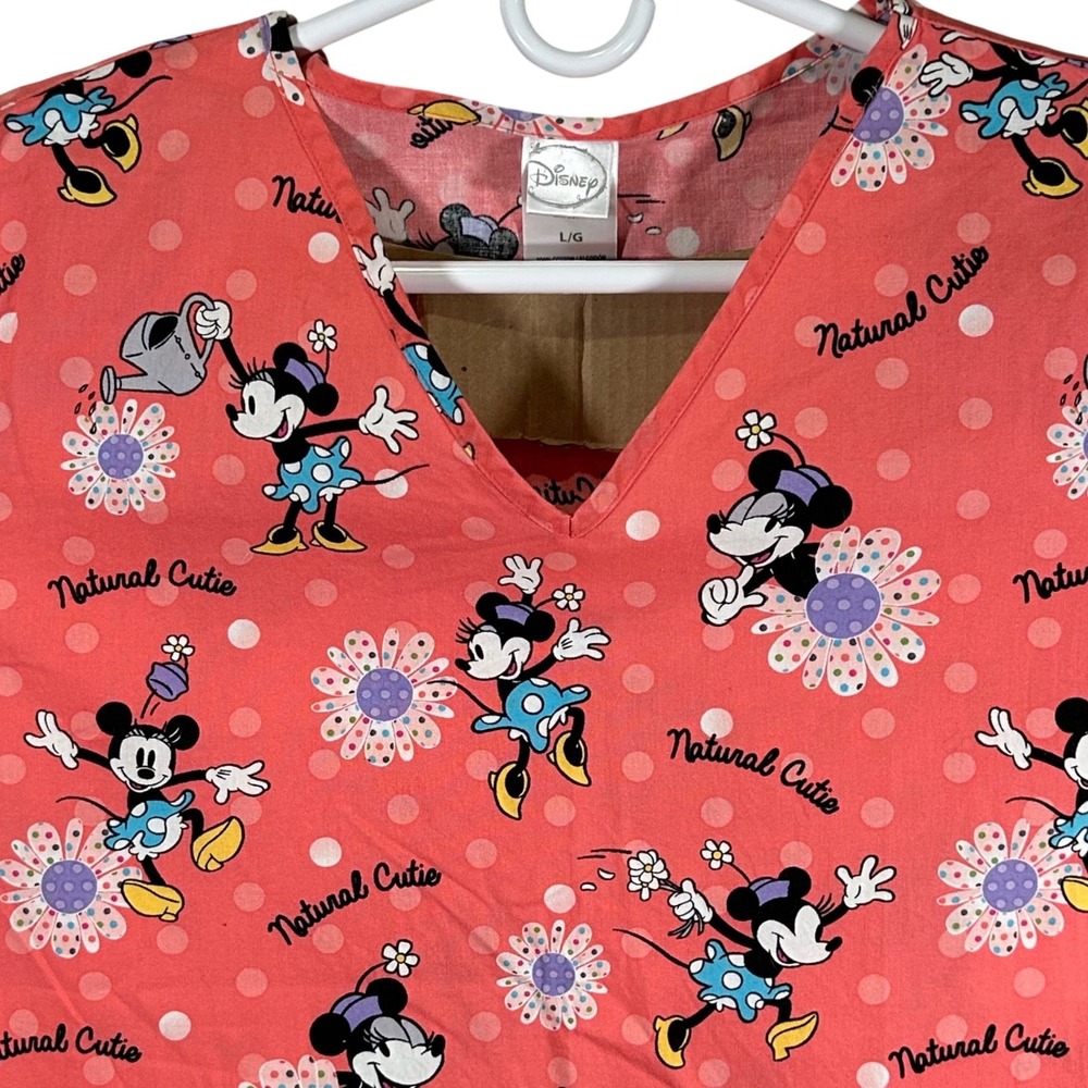 Disney Minnie Mouse Natural Cutie Pink Scrub Top V-Neck Size Large